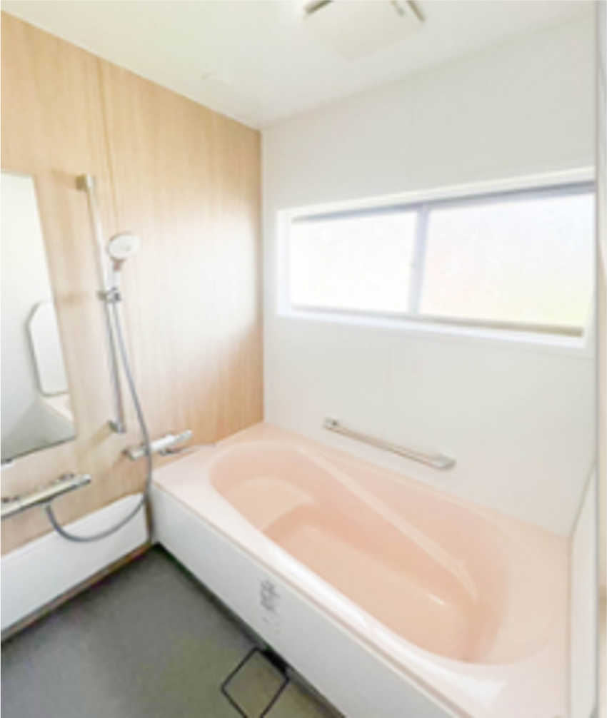 滑りにくく、あたたかい浴室へ。築40年の住まいを改善|大崎町N様邸